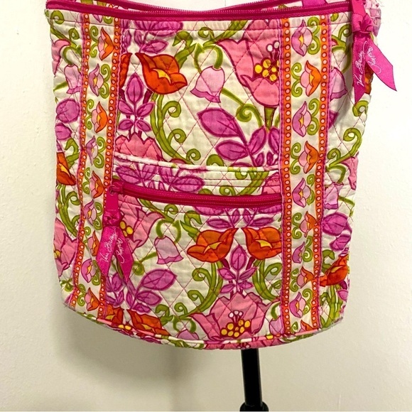 Vera Bradley Retired Lilli Bell 2013 Pink Floral Cross Body Shoulder Bag - Picture 3 of 10
